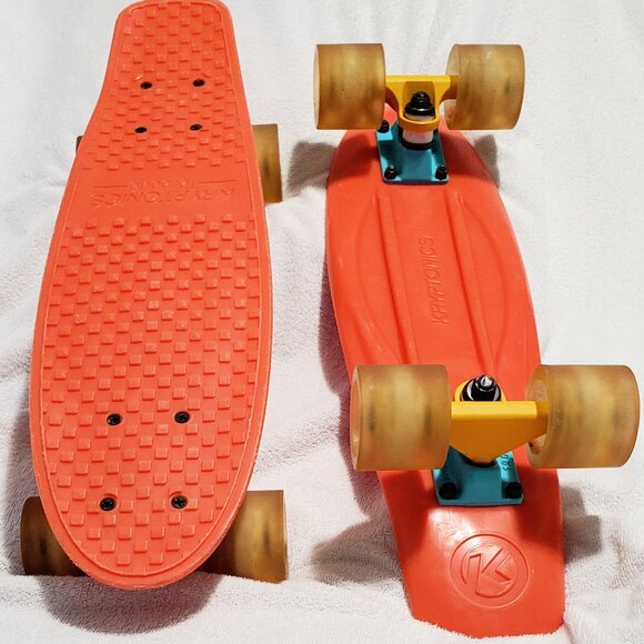 (SOLD ON EBay) KRYPTONICS "VINTAGE" 1965- "TORPEDO" SKATEBOARD (22.5" X 6") - Picture 3 of 16